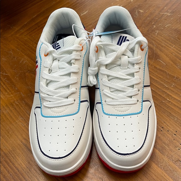 Aldi Gear Ladies White Sneakers 9 NIB 2024 - Picture 5 of 10